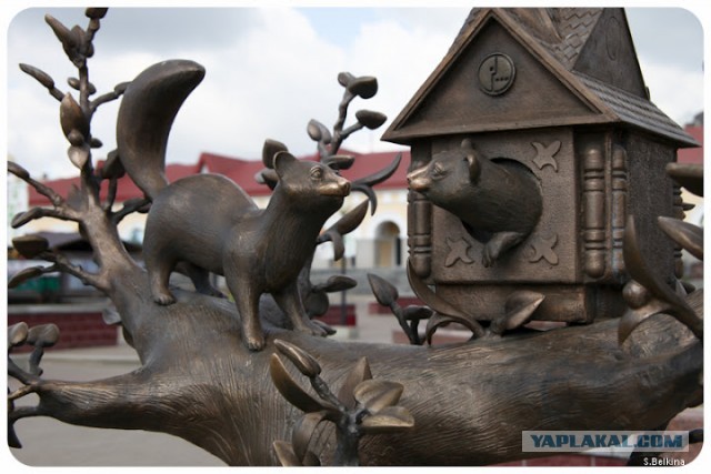 Необычные статуи мира