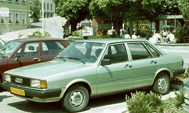 Про тачку