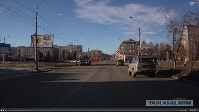 Пиво в лобовое стекло ...