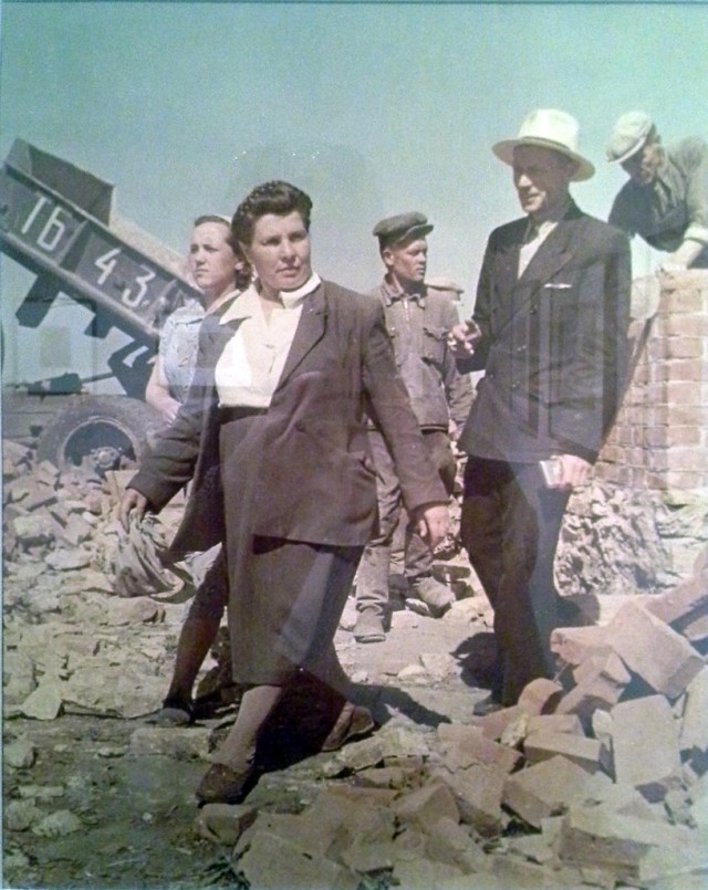 История в фотографиях