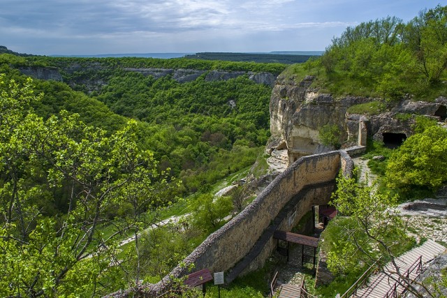 Пещерный город Чуфут-Кале, Крым