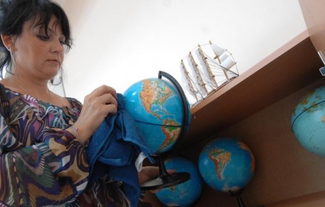 В новых учебниках по географии сделают упор на изучение России и задания с ИИ