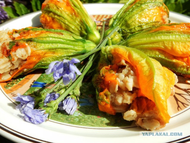 Готовят наши дети и мы готовим для детей.