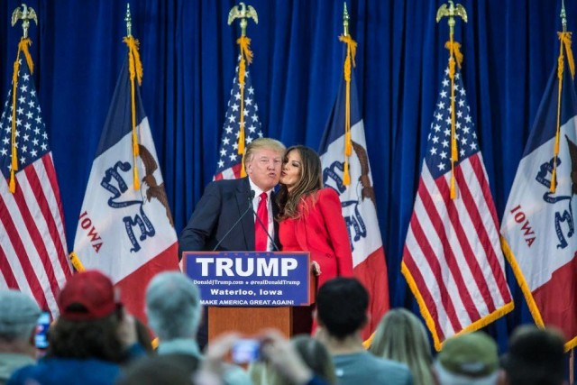 Дональд и Мелания Трамп. Язык тела