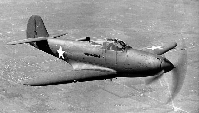 Р-39 Аэрокбра. Американская любимица сталинских соколов. История создания и основные модификации.