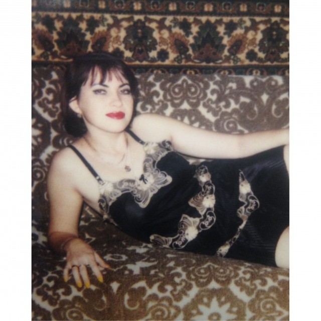 Девчата из 90-х и 00-х
