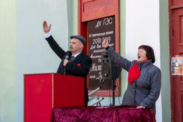 Муж бросил пить и стал .....!