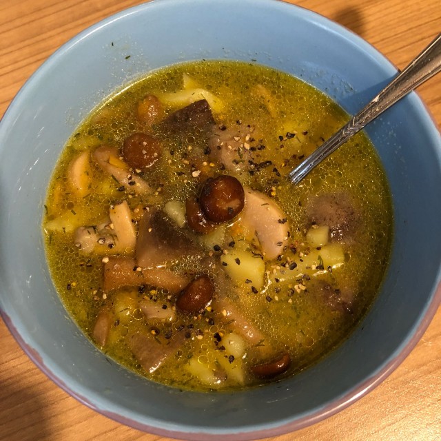 Грибной суп с гренками