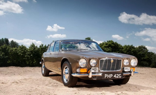 50 лет Jaguar XJS