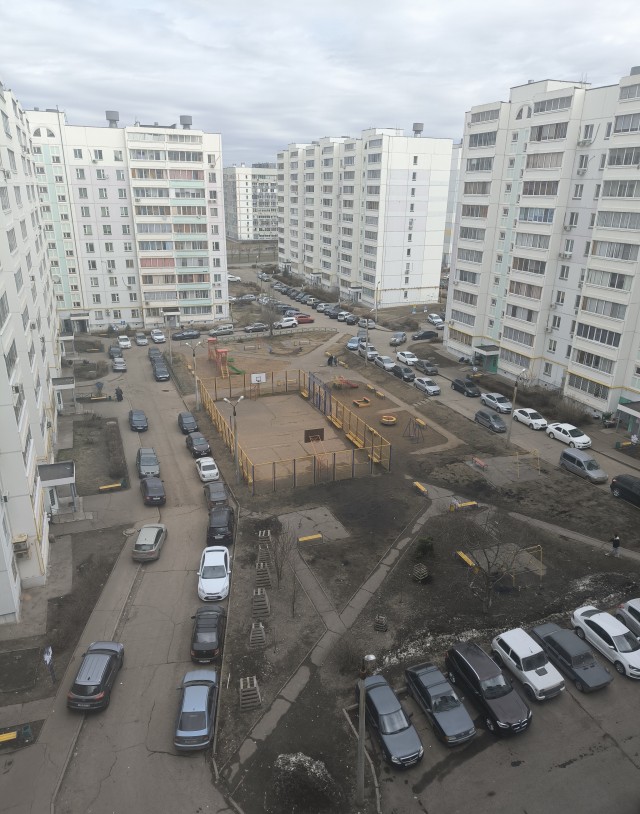 Москву завалило снегом. В столицу вернулась зима из-за циклона «Зион»