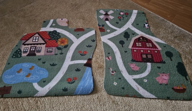 А не сшить ли мне новые коврики в машину?