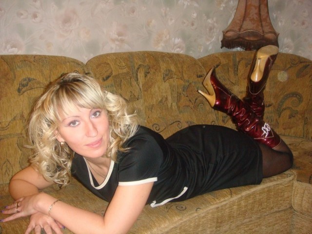Красивые женщины с сайтов знакомств, которым за 40