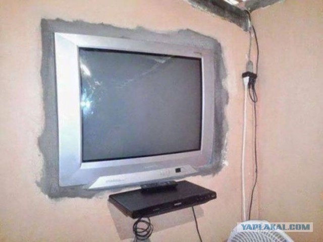 Надоели воришки в подъезде