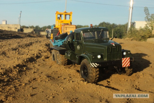 КрАЗ-255В седельный тягач - радиоуправляемая модель в 43 масштабе Mikromodellbau