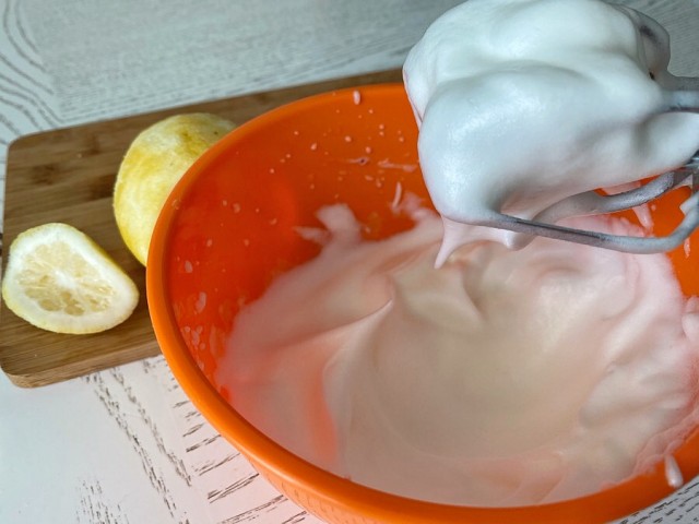 Десерт Соффиони для Маруси:)