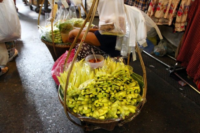 Уличная еда в Бангкоке