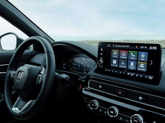 Новая Honda Civic. Европейская новинка стоимостью от 2 млн рублей.