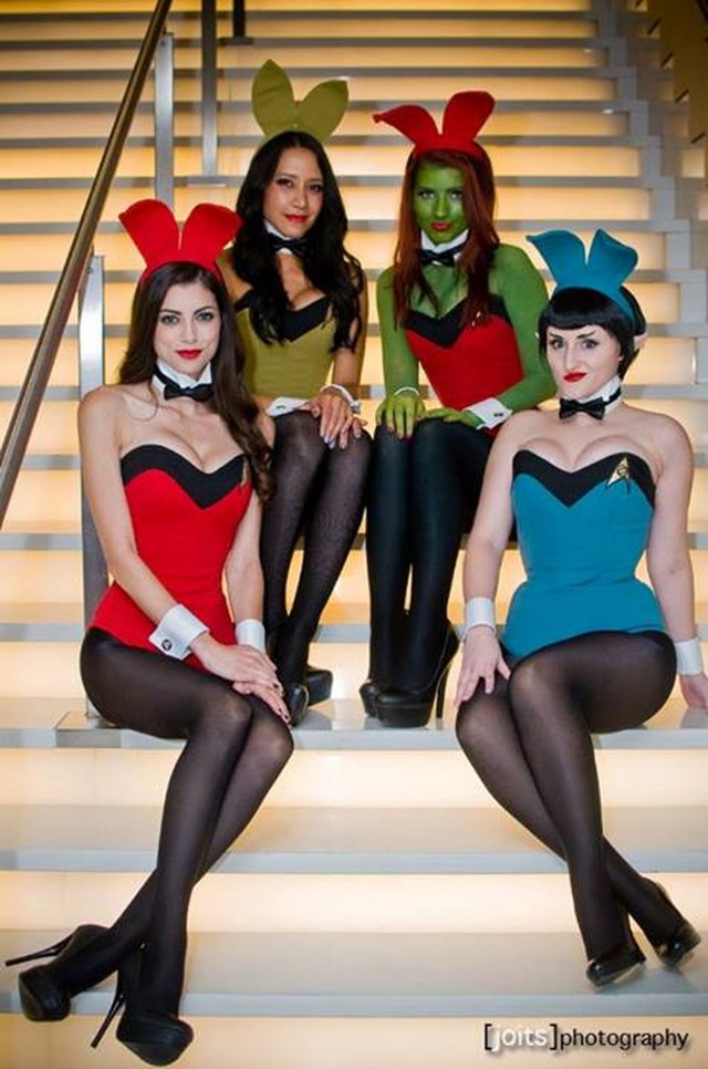 Hefner's bunnies - зайки Хефнера