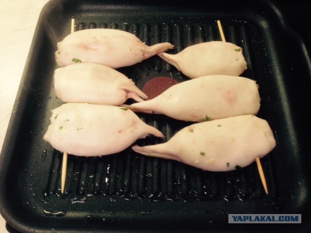 Кальмар фаршированный