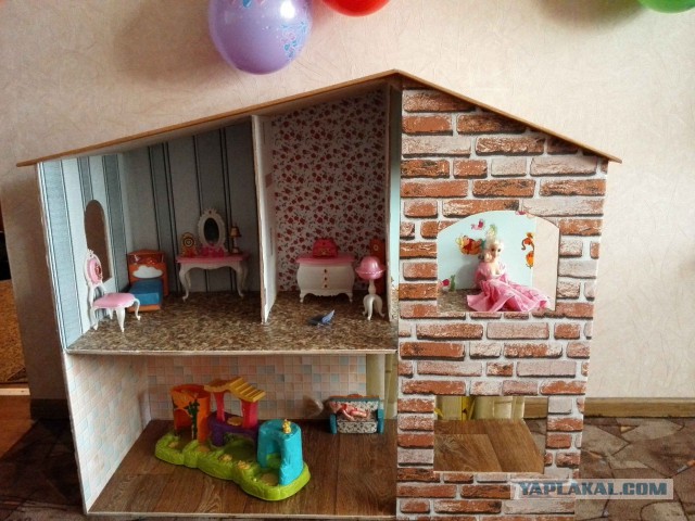 Кукольный домик для дочери