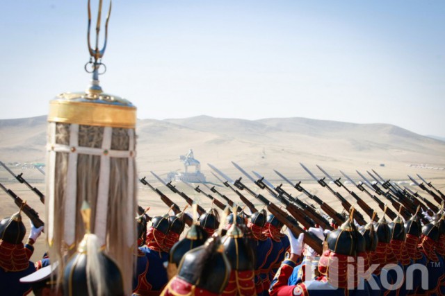 Монгольский почётный караул