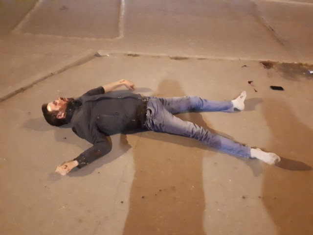 Таксист решил обмануть клиента и в итоге оказался босиком