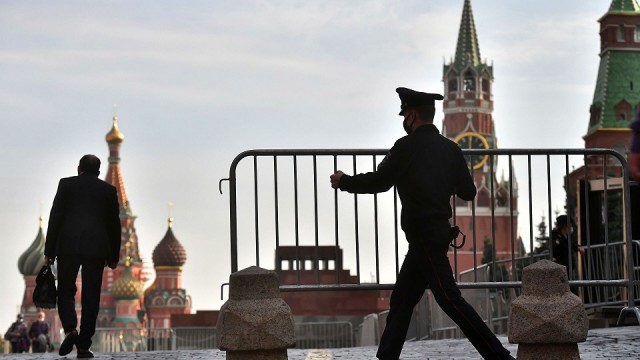 Власти Москвы обсуждают введение нового локдауна в столице