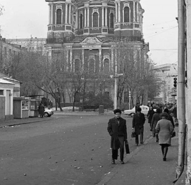 Москва и москвичи. Двадцатый век. (13.11.23)