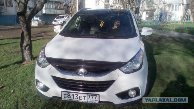 Местные власти смогут штрафовать за парковку во дворах