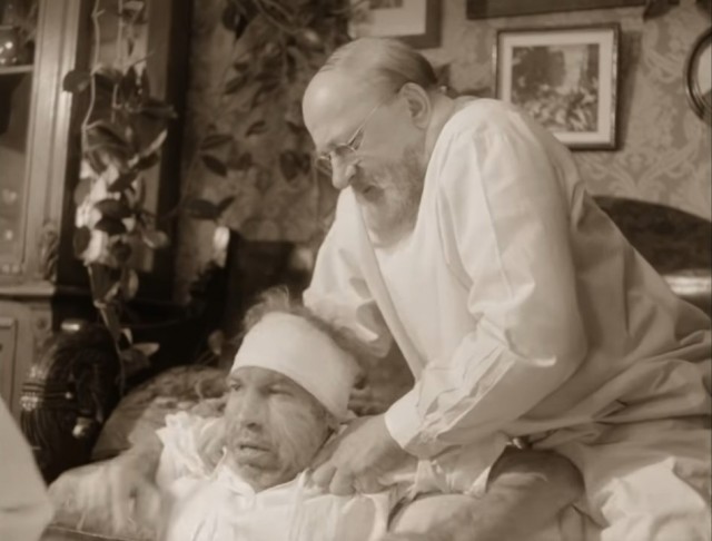 25 июня 1943 года родился Владимир Толоконников