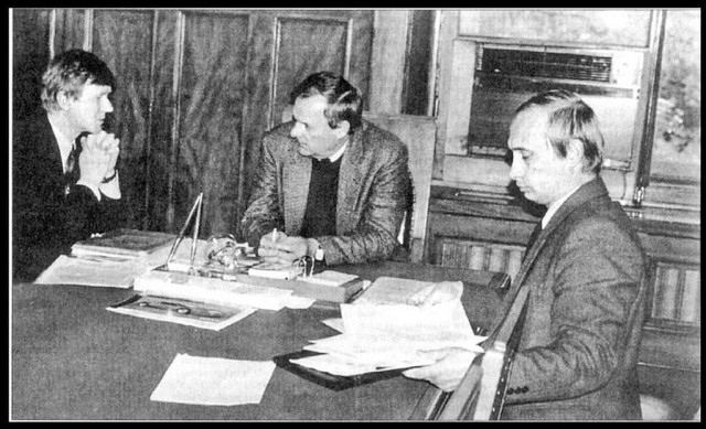 Почему Сталин сумел поднять страну, а Путин не может?