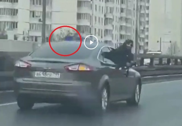 В Саратове сотрудник полиции остановил примерного семьянина из Чечни, а тот оказался агрессивным геем.