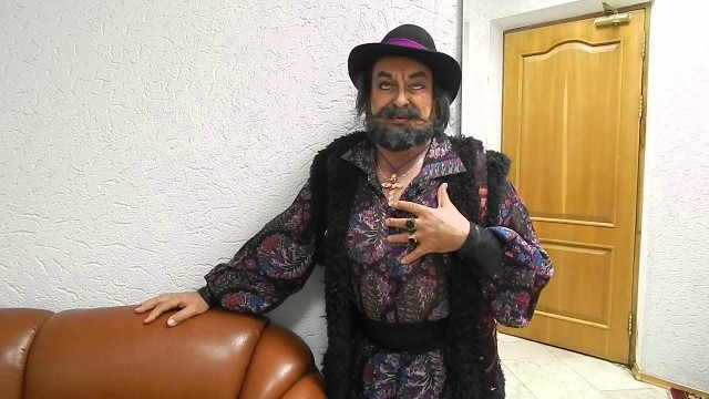 Очередное "Дораха бахато" или откуда такое стремление к пошлой и вычурной "роскоши"?