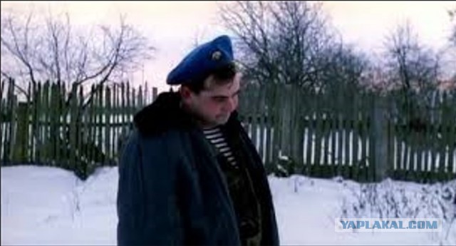 327 прыжков с парашютом