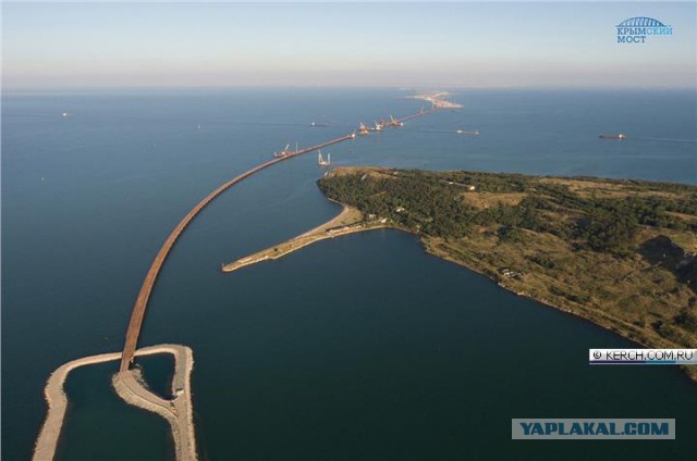 Завершена работа над вспомогательными мостами крымского моста