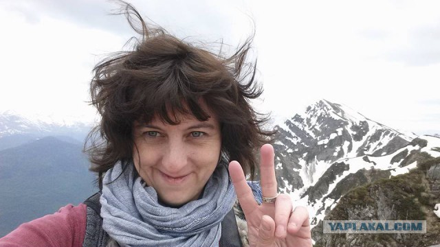 Халявщики отняли у курьера еду. Он их наказал