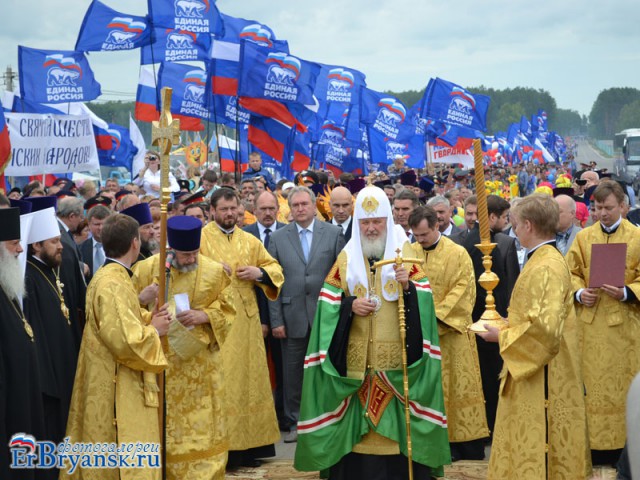 В Минобороны заявили о необходимости веры в Бога для современных солдат
