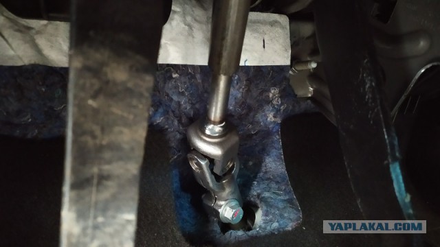 В России АвтоВАЗ в срочном порядке отзывает свежие модели Lada XRay 