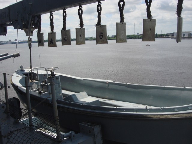 Линкор "Нью-Джeрси" (Battleship USS New Jersey)