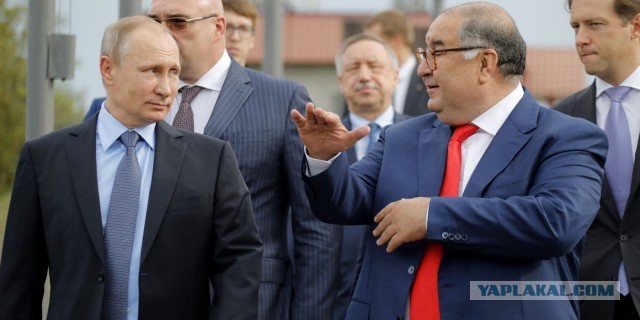 Необходимо защитить отечественный рынок! Минпромторг предлагает ввести маркировку и дополнительный сбор на электронику.