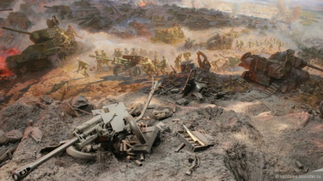 Что за бородатый танкист нарисован на диораме «Огненная дуга» белгородского музея ВОВ