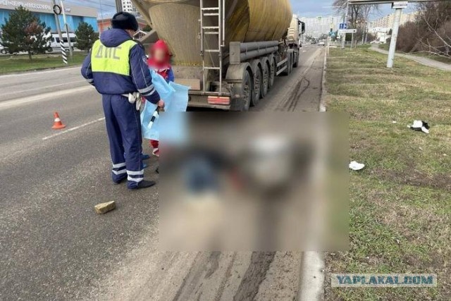 Фудблогерша из Анапы погибла под колёсами грузовика