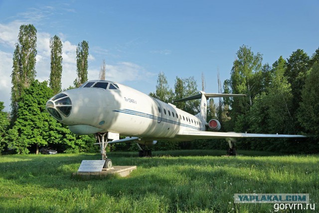 20 самых интересных авиапамятников