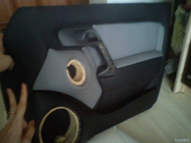 Перетяжка дверей салона своими руками