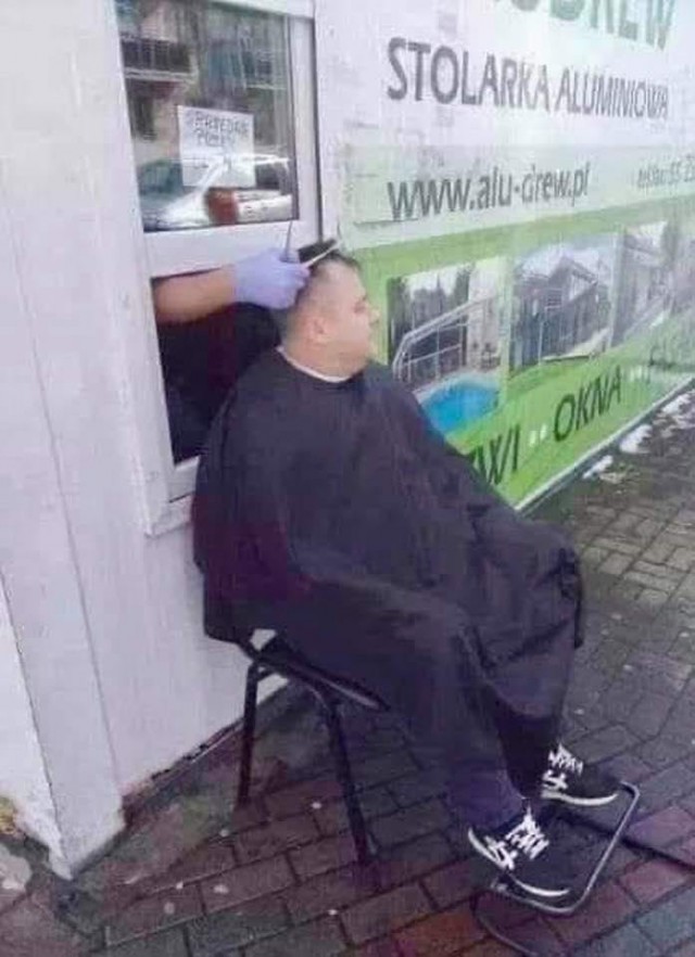 Меж двух огней