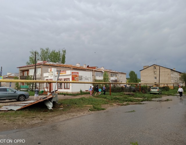 Последствия "дождичка" с ураганом в Тверской области
