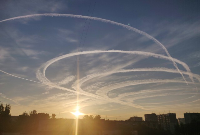 Что-то сбили под Новозыбковом Брянская область