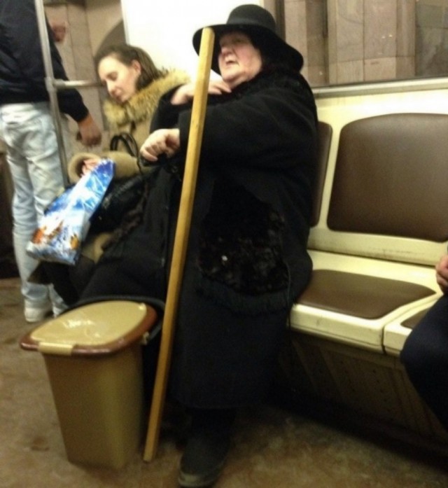 Модники из нашего метрополитена