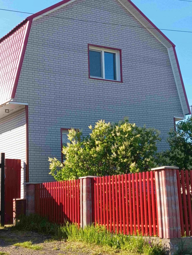 Как одна девочка решила дом построить