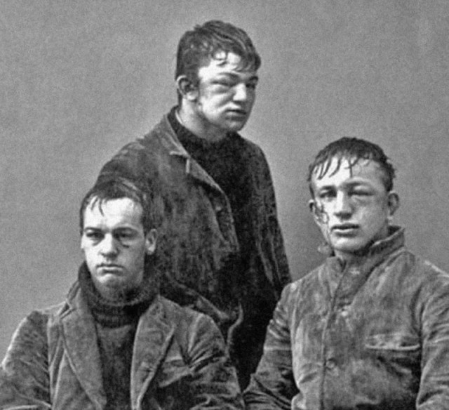 Жителям Подмосковья официально запретили делать горки во дворах.